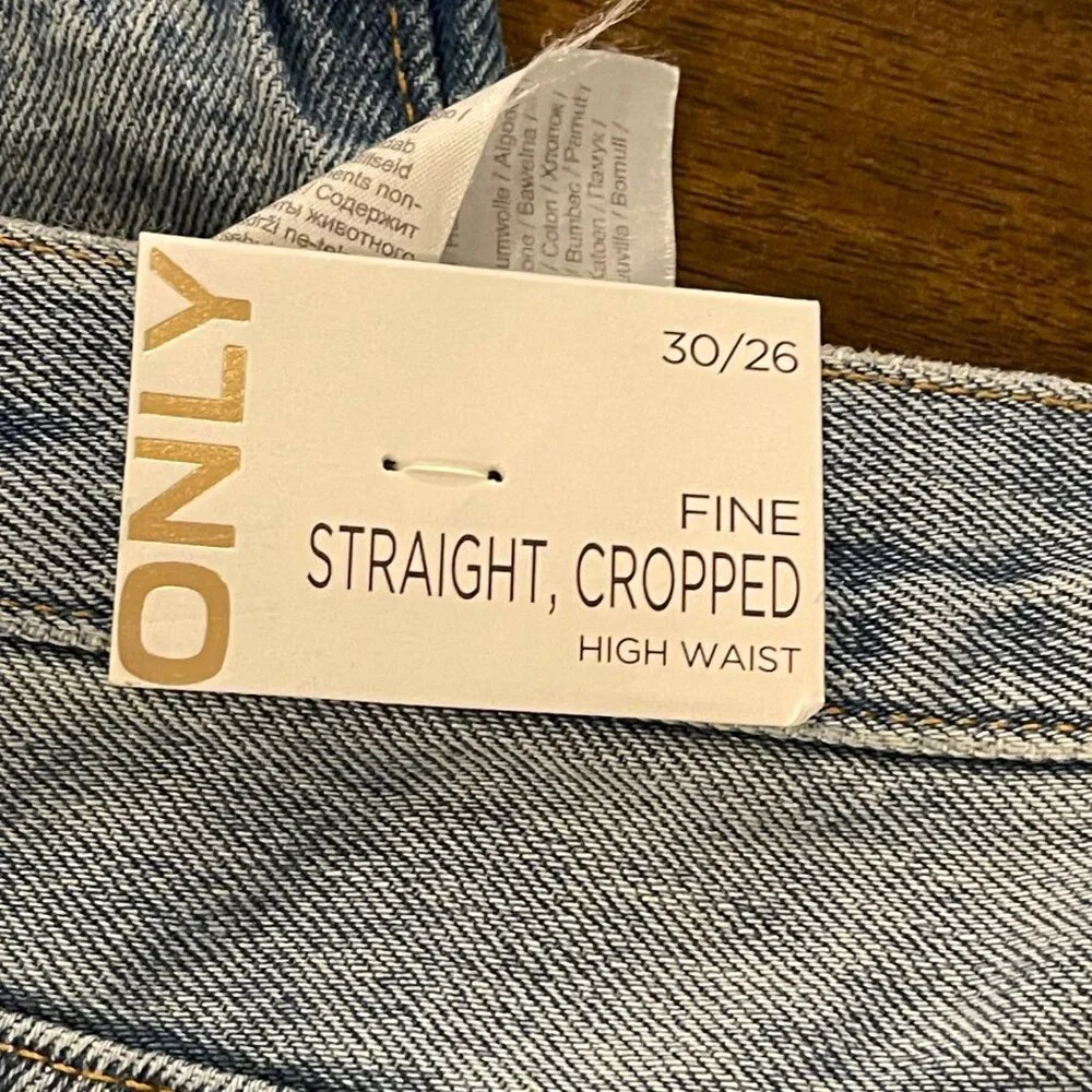 NWT Only Fine Hi Rise Straight Leg Crop Denim Size W30 L26